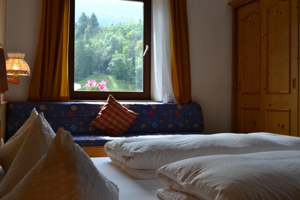 Pension Waldrast Ehenbichl Номер фото