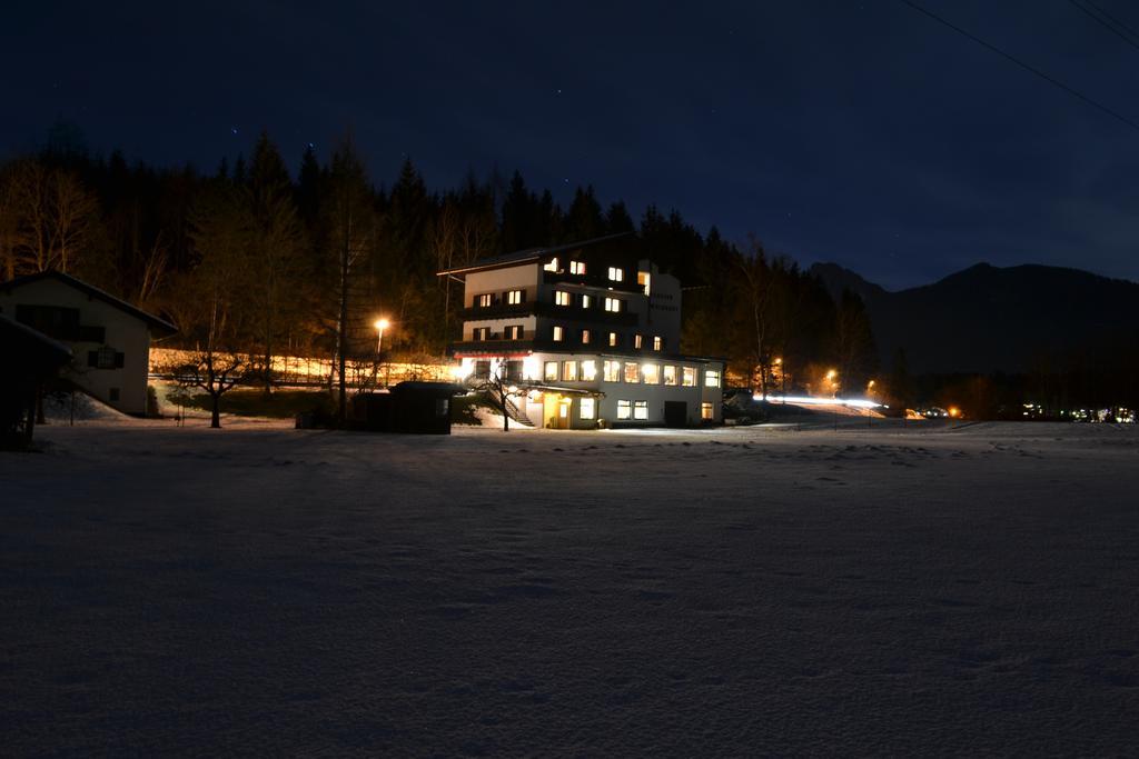 Pension Waldrast Ehenbichl Экстерьер фото
